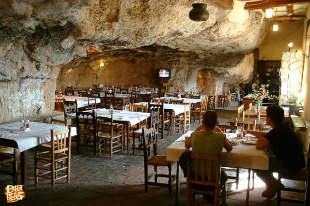 5033-zorita-del-maestrazgo-santuario-de-la-balma.jpg